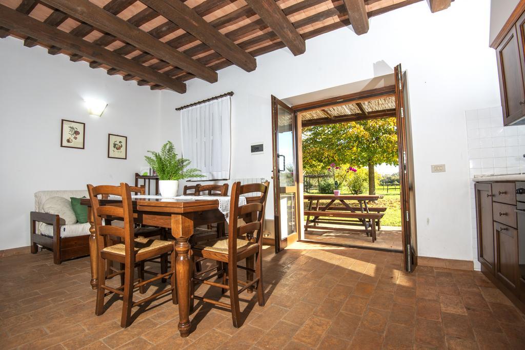 Agriturismo Olmo Bello Capodimonte Bagian luar foto